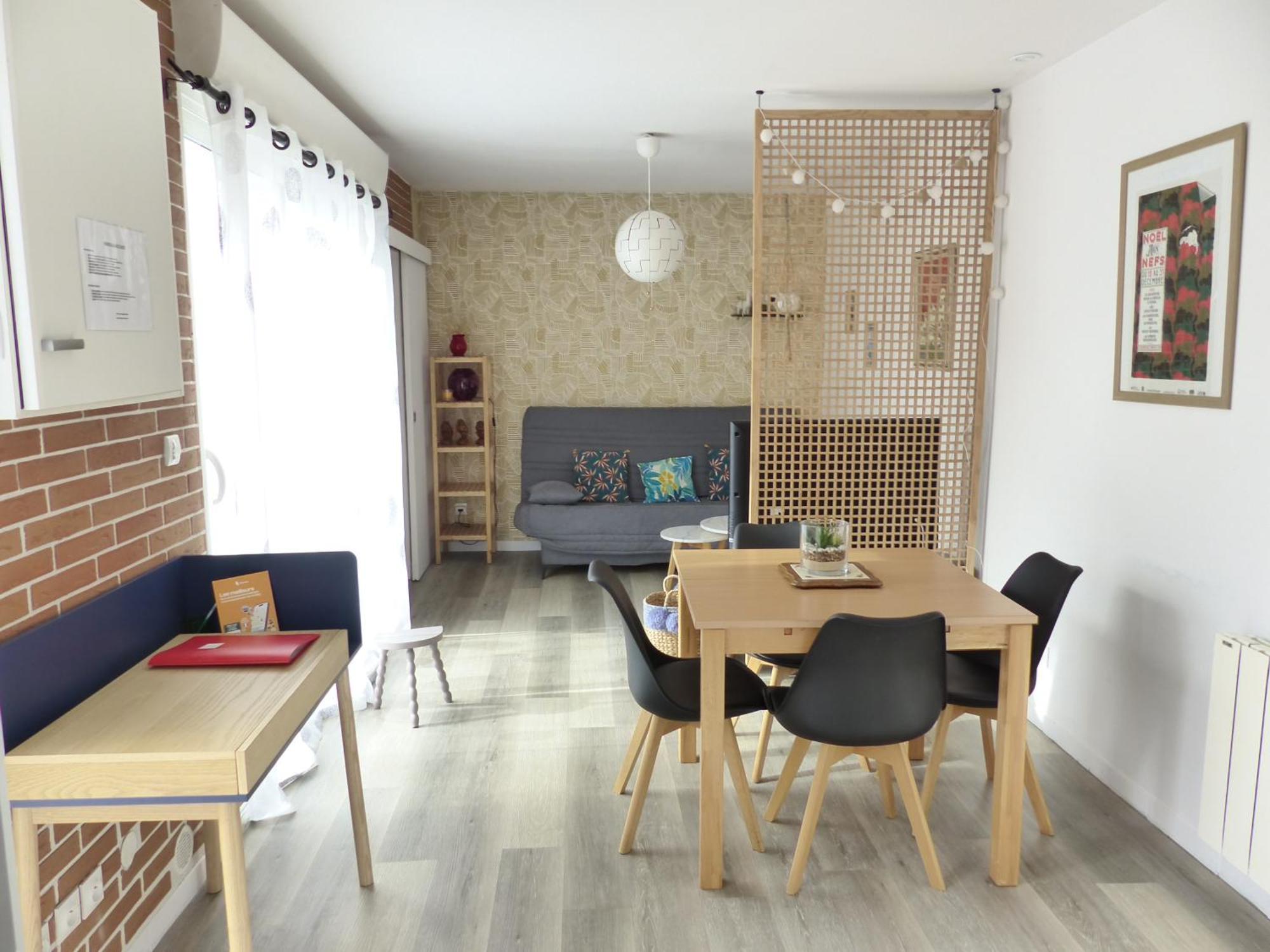 La Petite Maison Tahet, 2 Pers Avec Terrasse Basse-Indre Kültér fotó