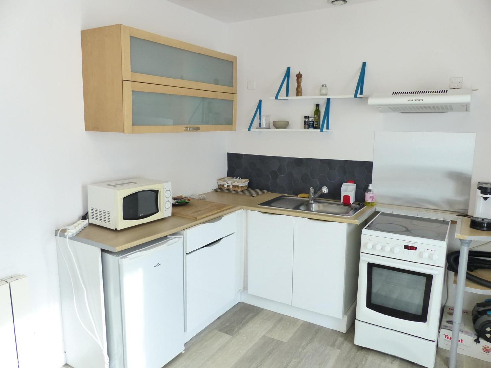 La Petite Maison Tahet, 2 Pers Avec Terrasse Basse-Indre Kültér fotó